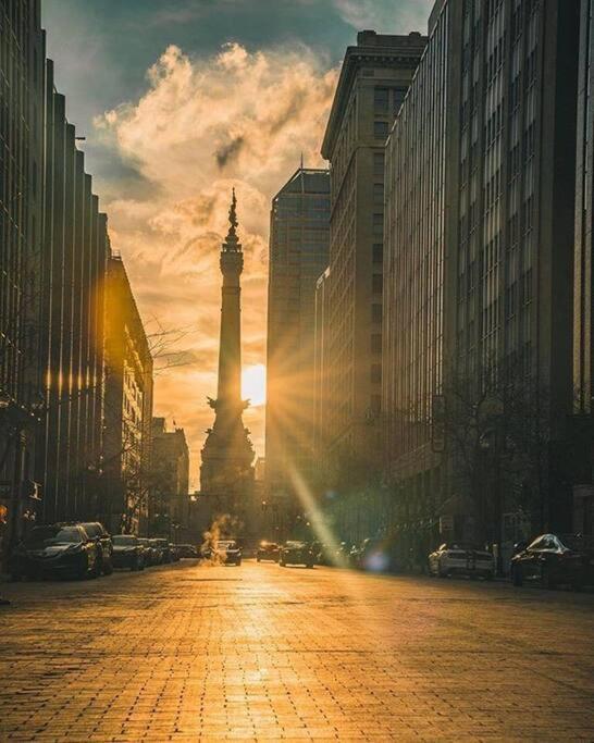 Cozysuites L 1Br, Monument Circle, Indy インディアナポリス エクステリア 写真